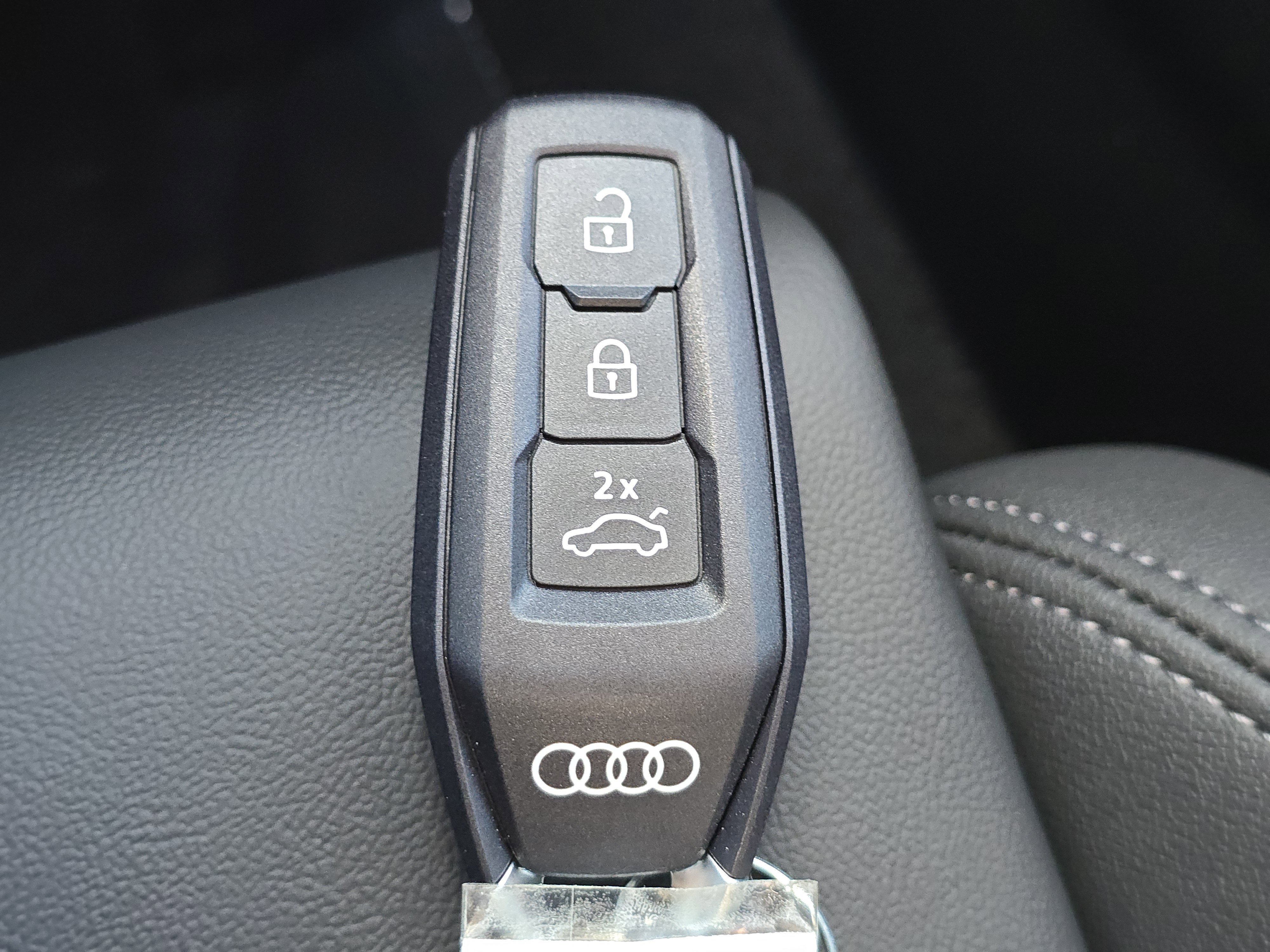 2025 Audi Q5 Premium Plus