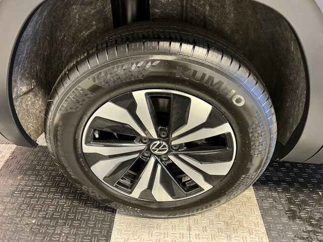 2024 Volkswagen Atlas SE