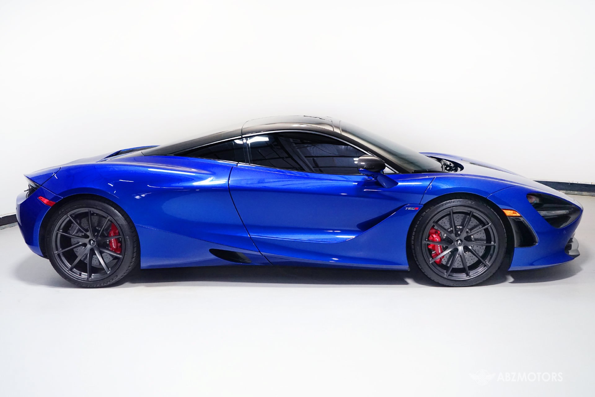 Used 2018 McLaren 720S Performance photo 4
