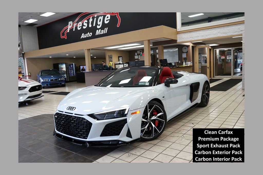 Used 2022 Audi R8 V10 w/ Carbon Exterior Package