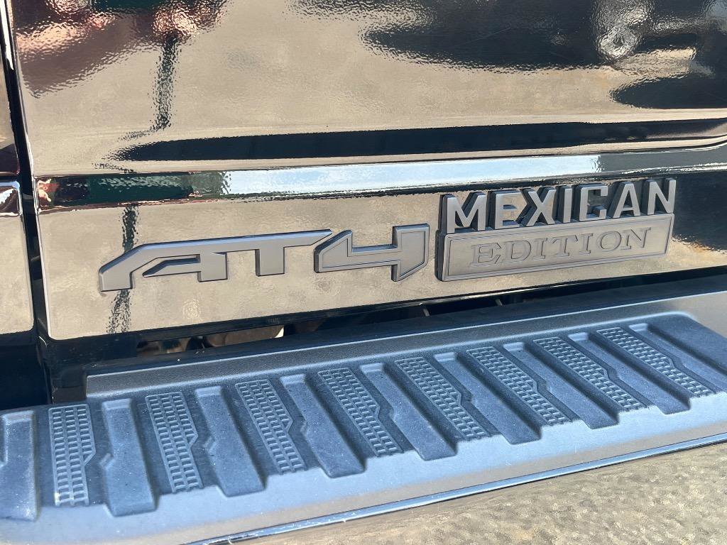 2024 GMC Sierra 2500 Denali