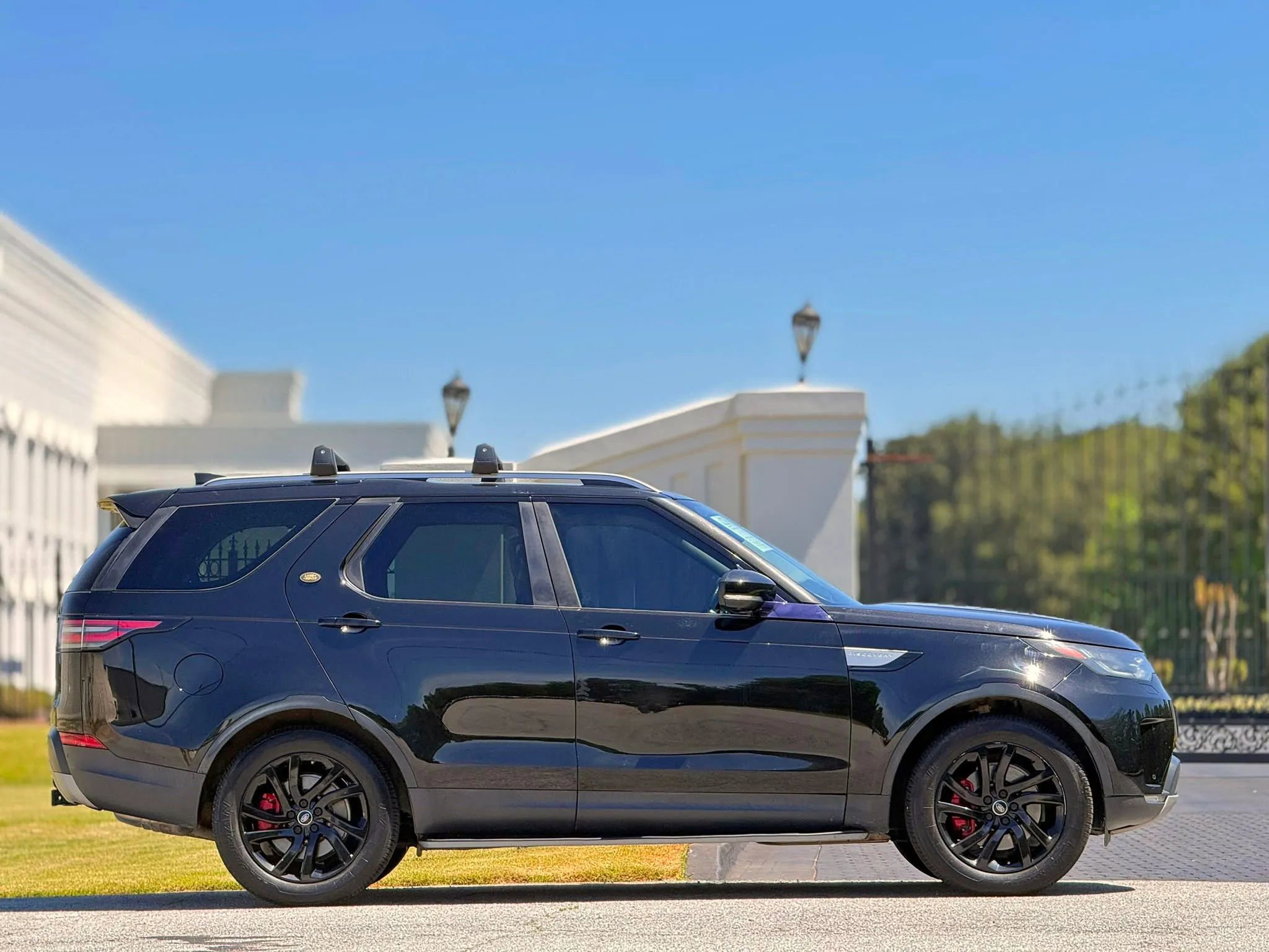 2017 Land Rover Discovery HSE