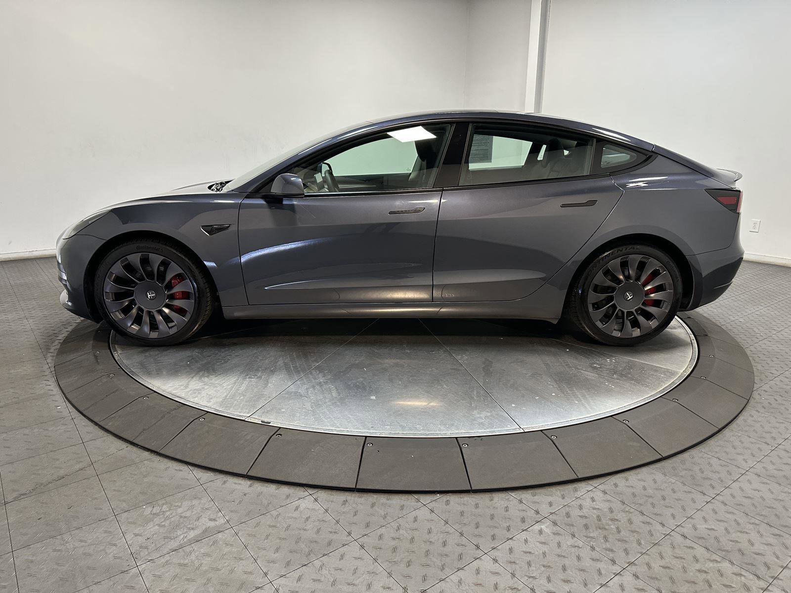 2023 Tesla Model 3 Performance