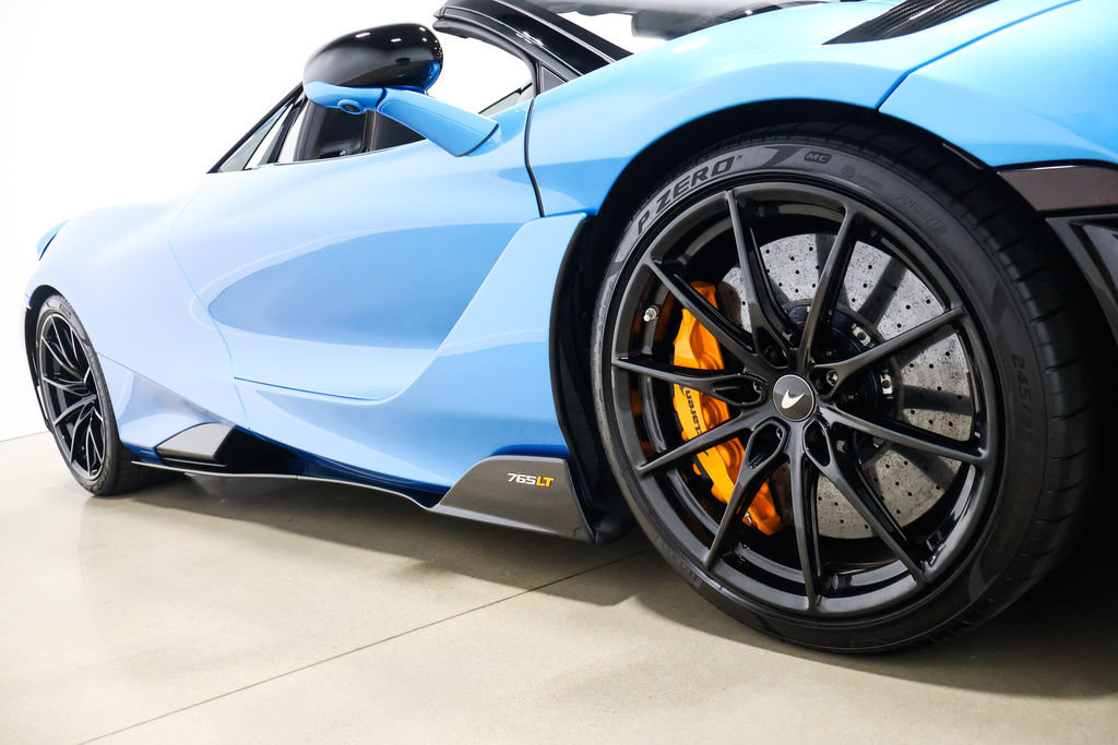 Used 2022 McLaren 765LT photo 43
