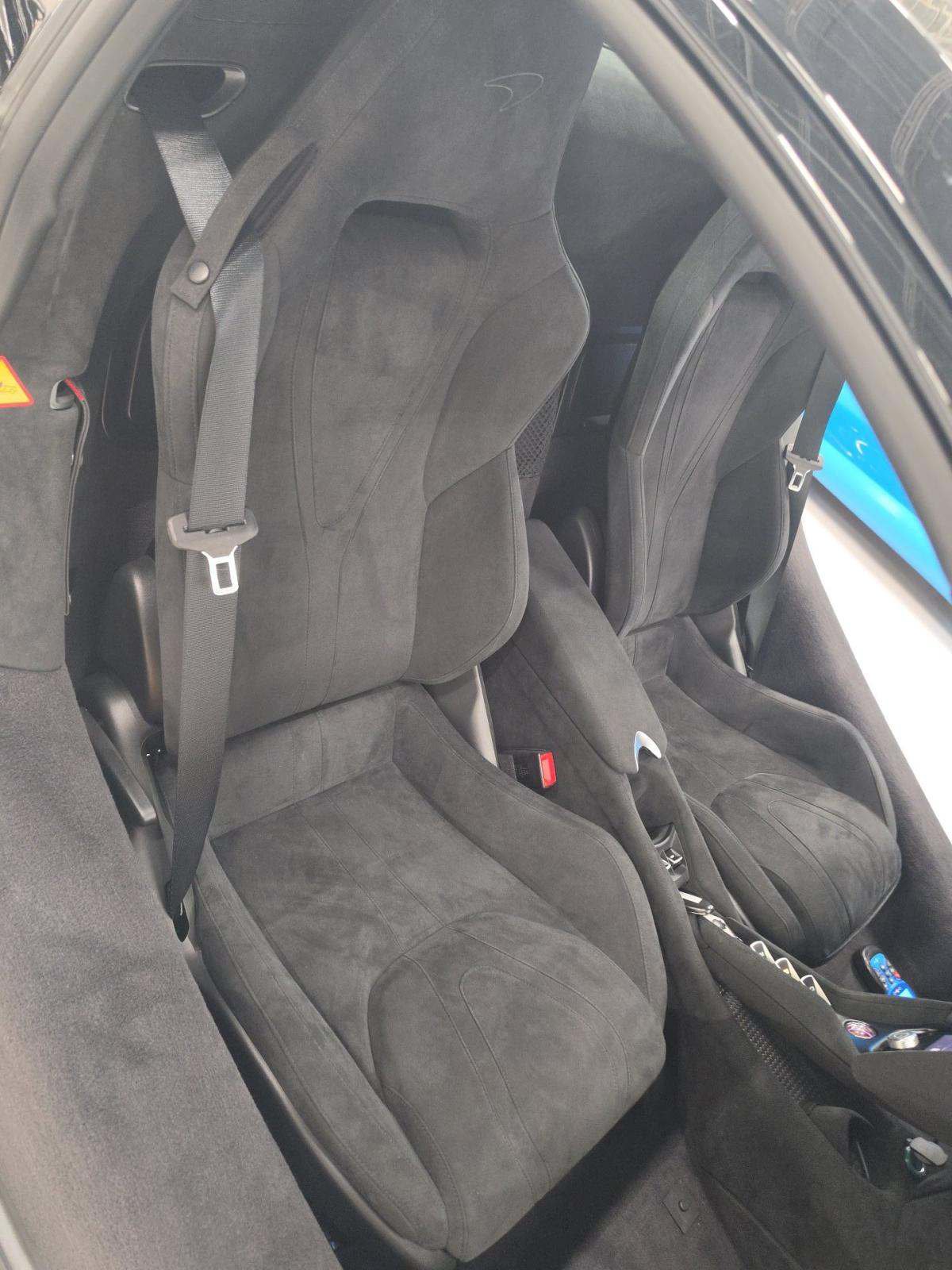 Used 2024 McLaren 750S Spider 2