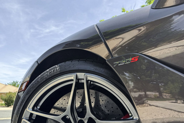Used 2018 McLaren 720S Luxury photo 47