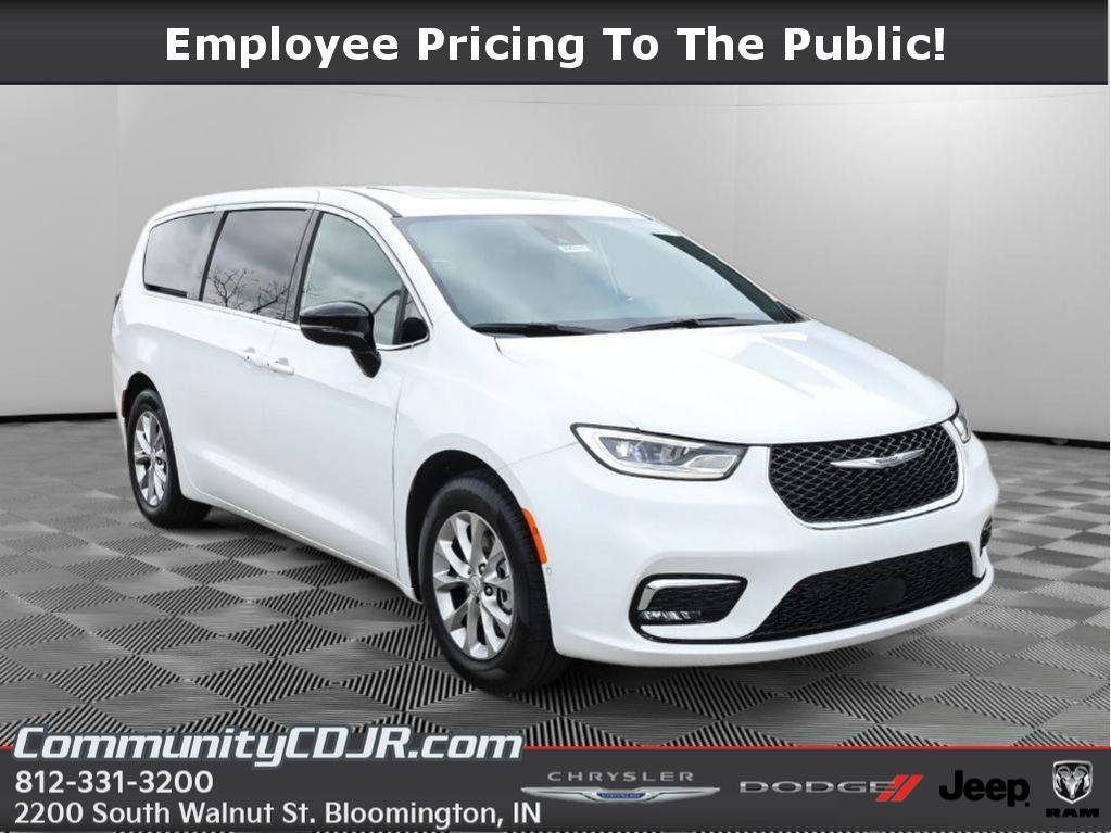 New 2026 Chrysler Pacifica Limited