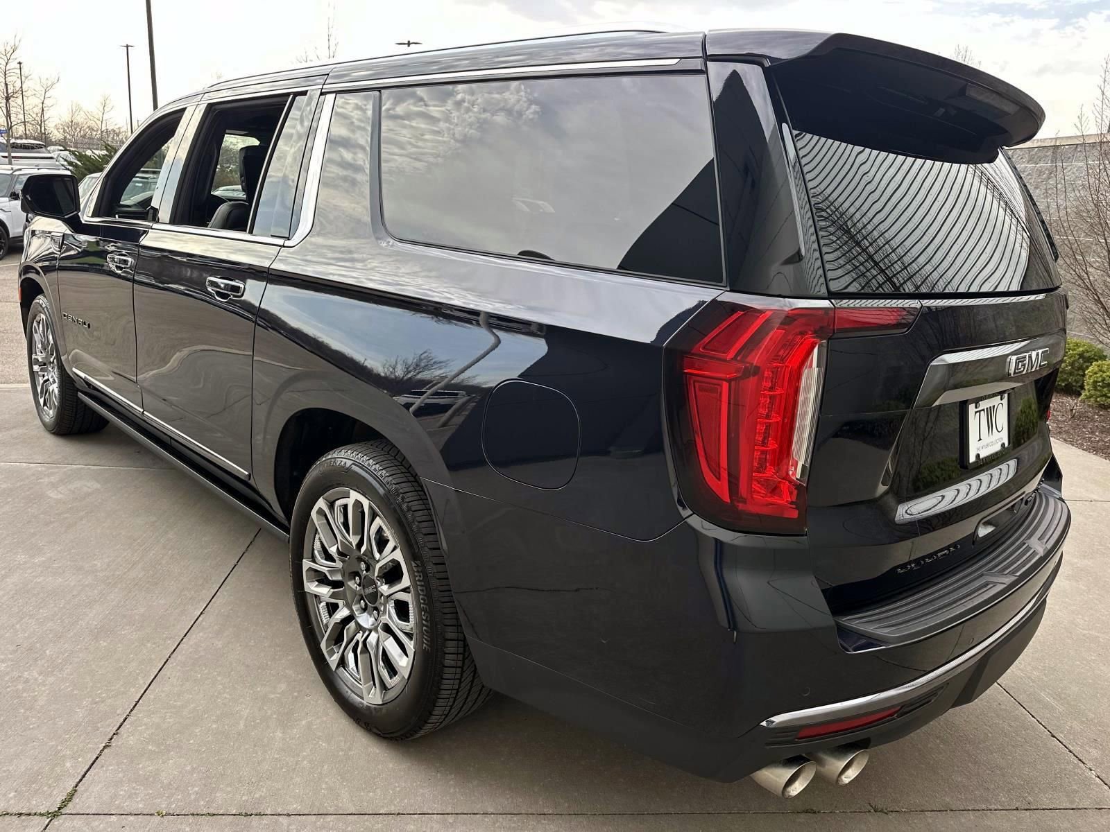2023 GMC Yukon XL Denali Ultimate