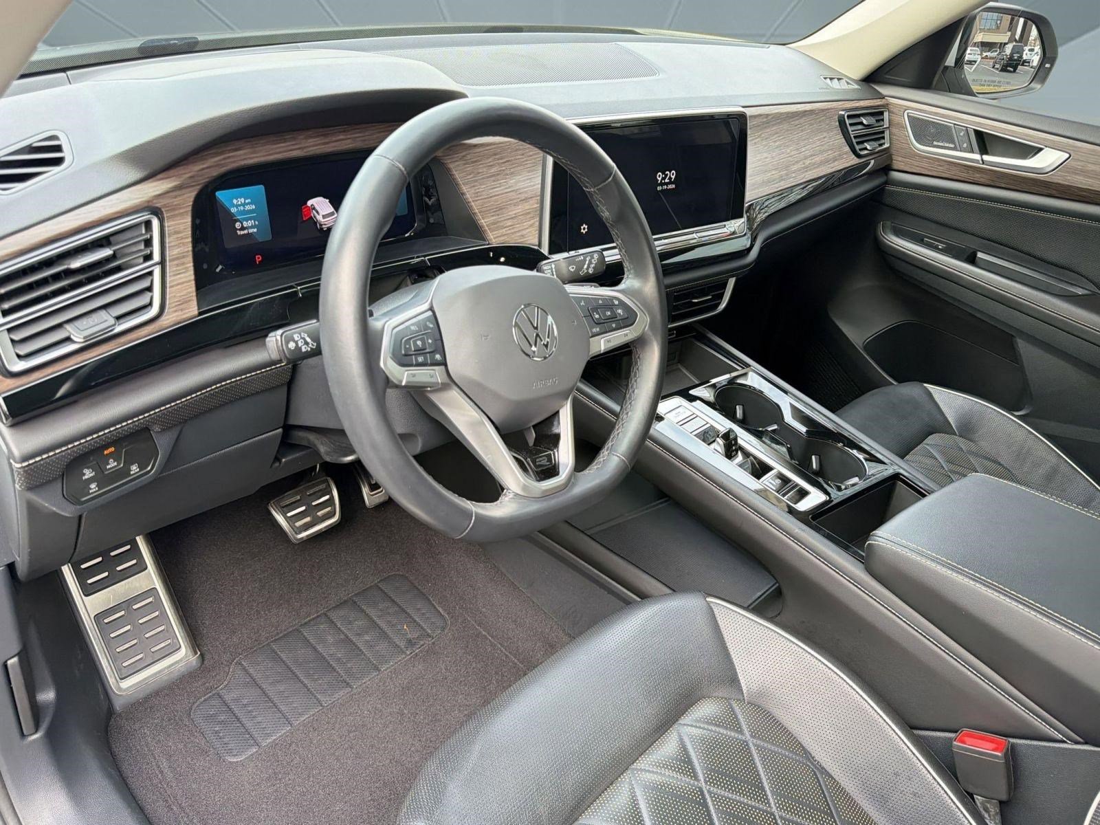 2024 Volkswagen Atlas SEL Premium R-Line