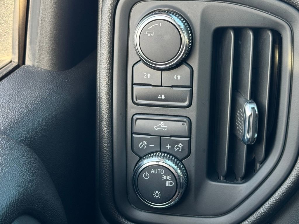 2024 GMC Sierra 2500 Pro