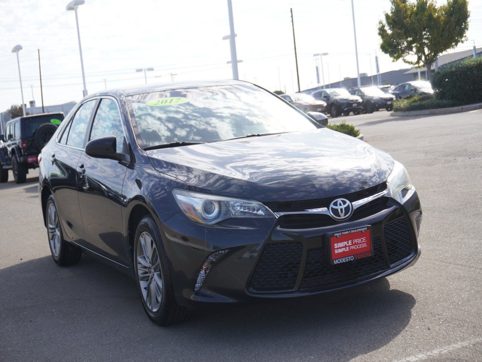 Used 2017 Toyota Camry SE