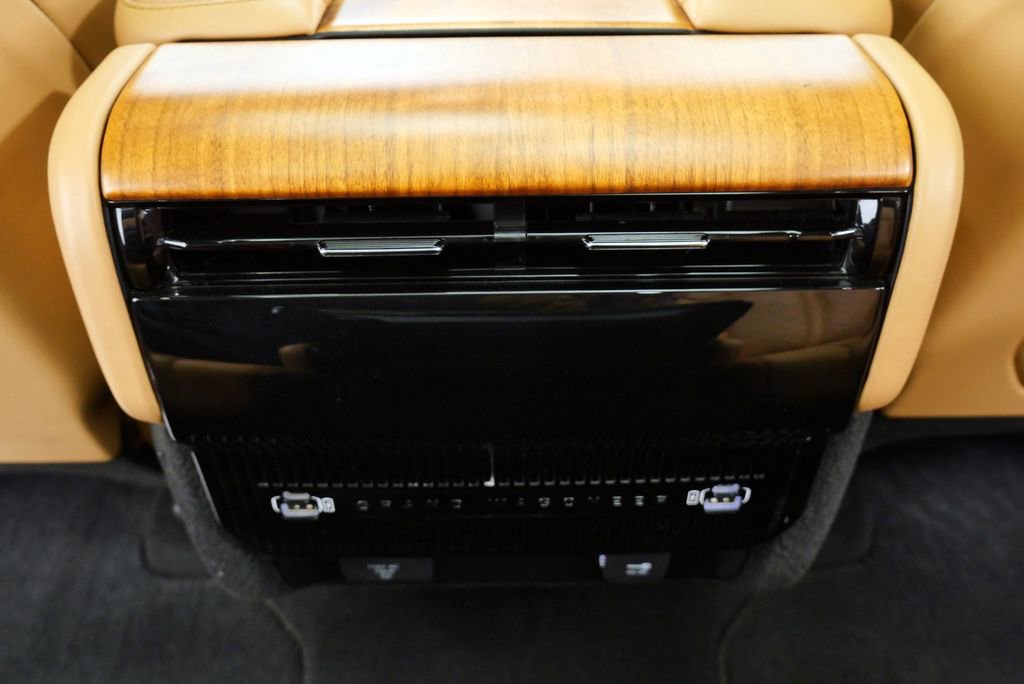 2022 Jeep Grand Wagoneer Series III