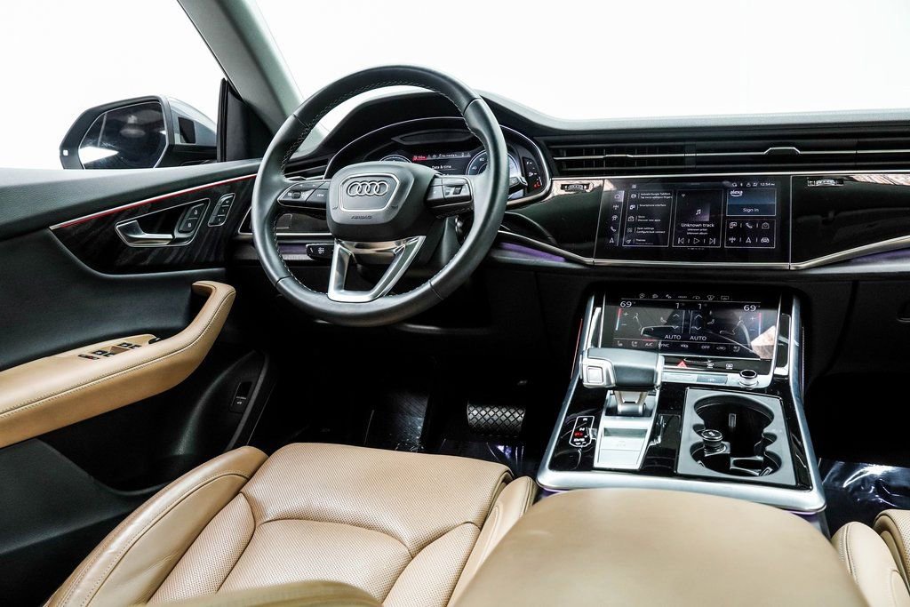 2024 Audi Q8 Prestige