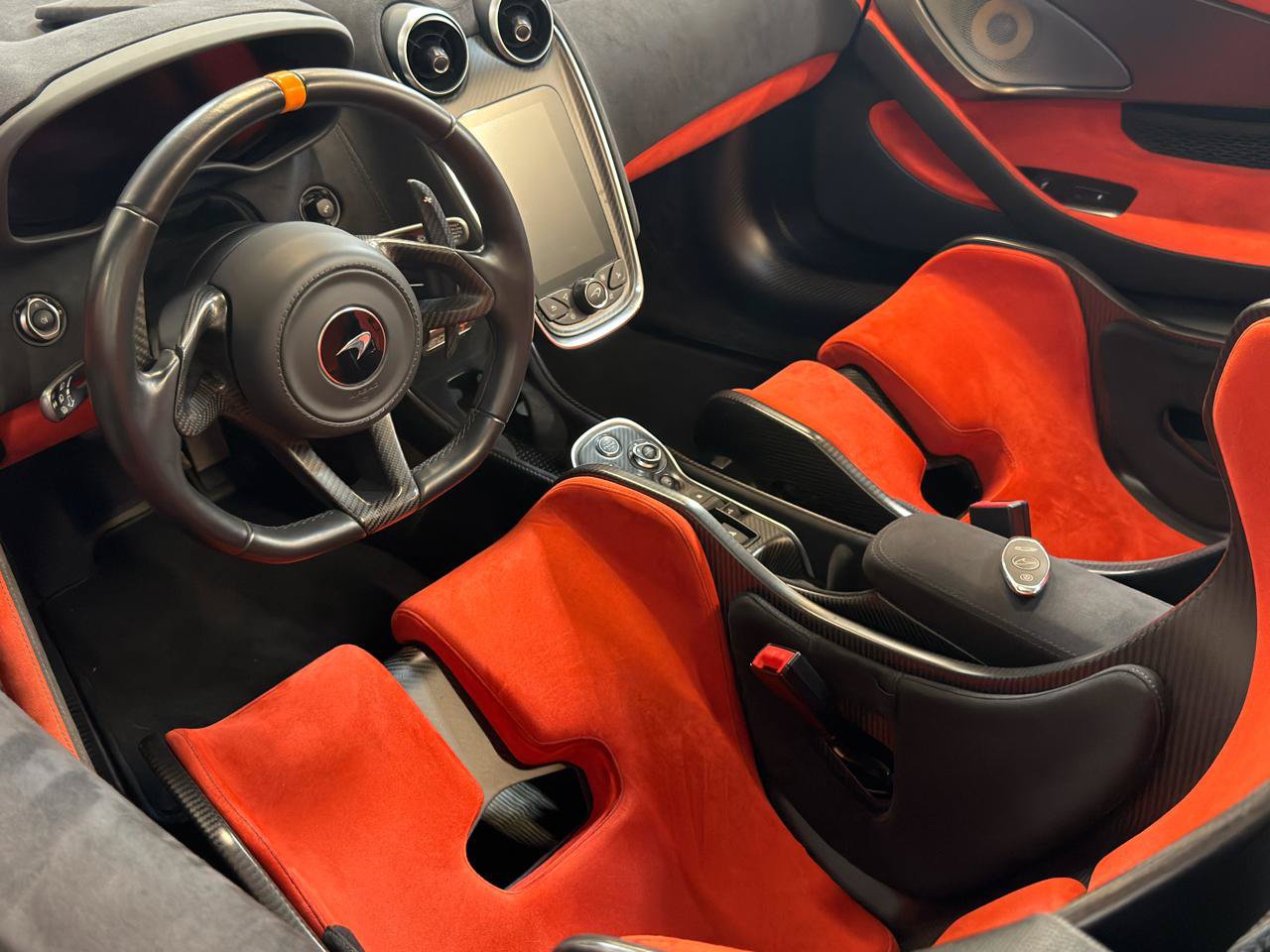 Used 2020 McLaren 600LT Spider photo 26