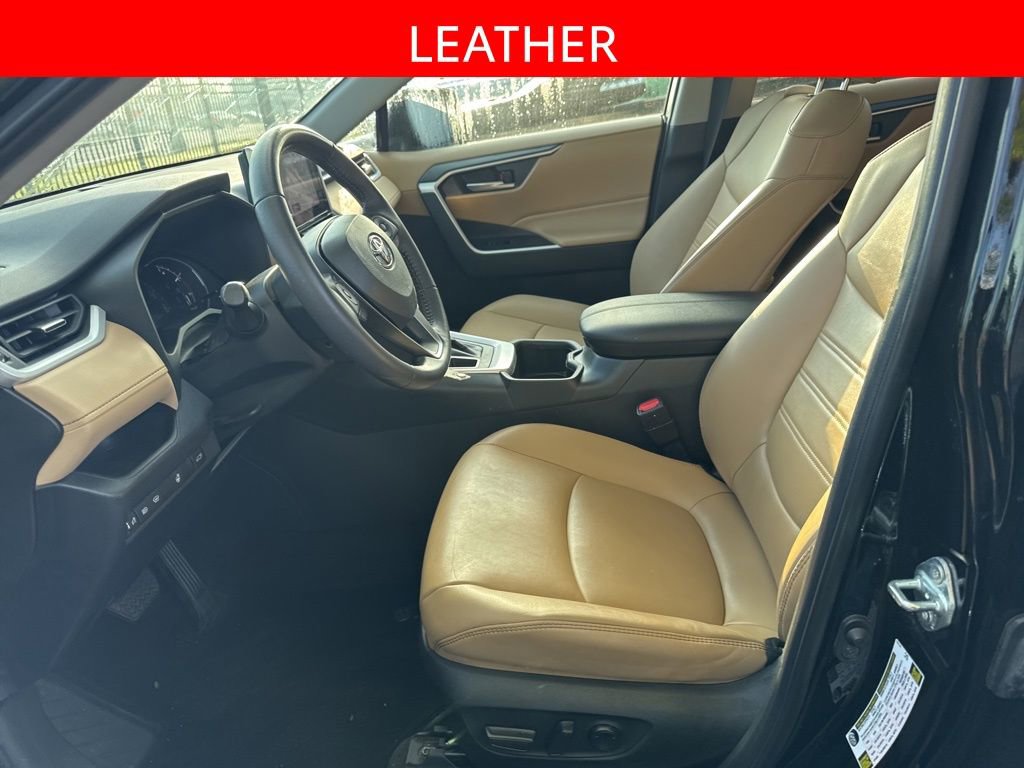2023 Toyota Rav4 XLE Premium