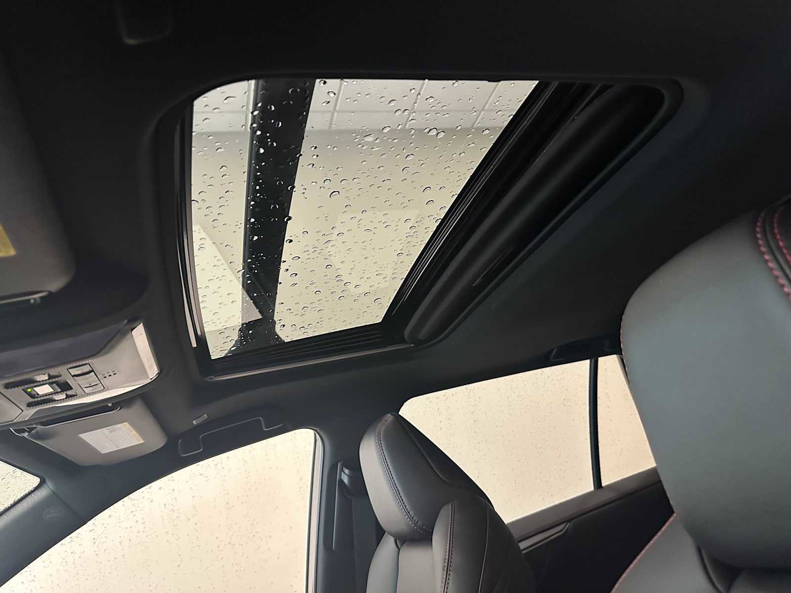 2025 Toyota RAV4 XSE