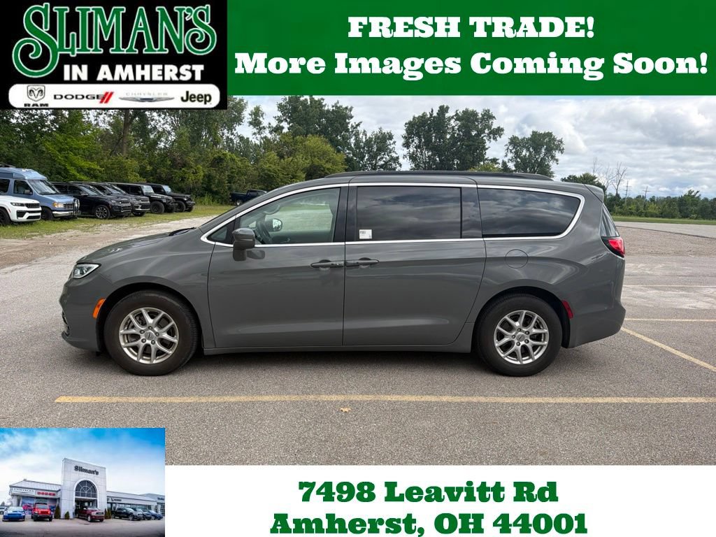 Used 2022 Chrysler Pacifica Touring-L