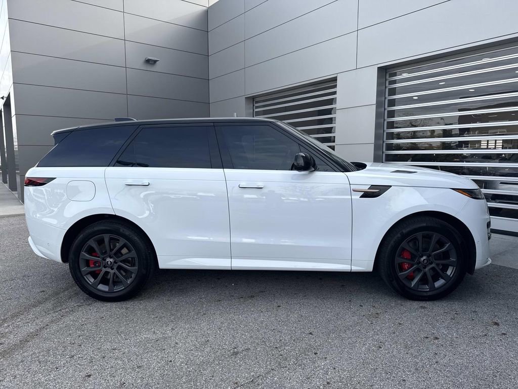 2025 Land Rover Range Rover Sport Dynamic SE