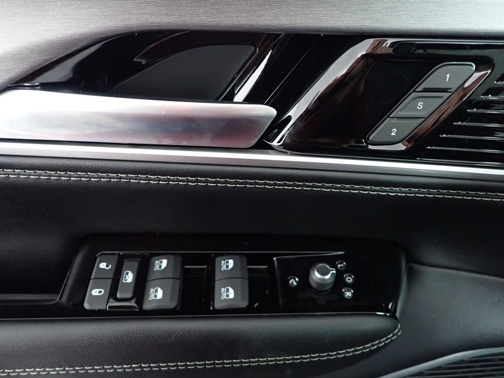 2026 Jeep Grand Wagoneer 4WD