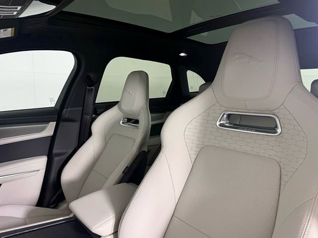 2026 Jaguar F-Pace R-Dynamic S