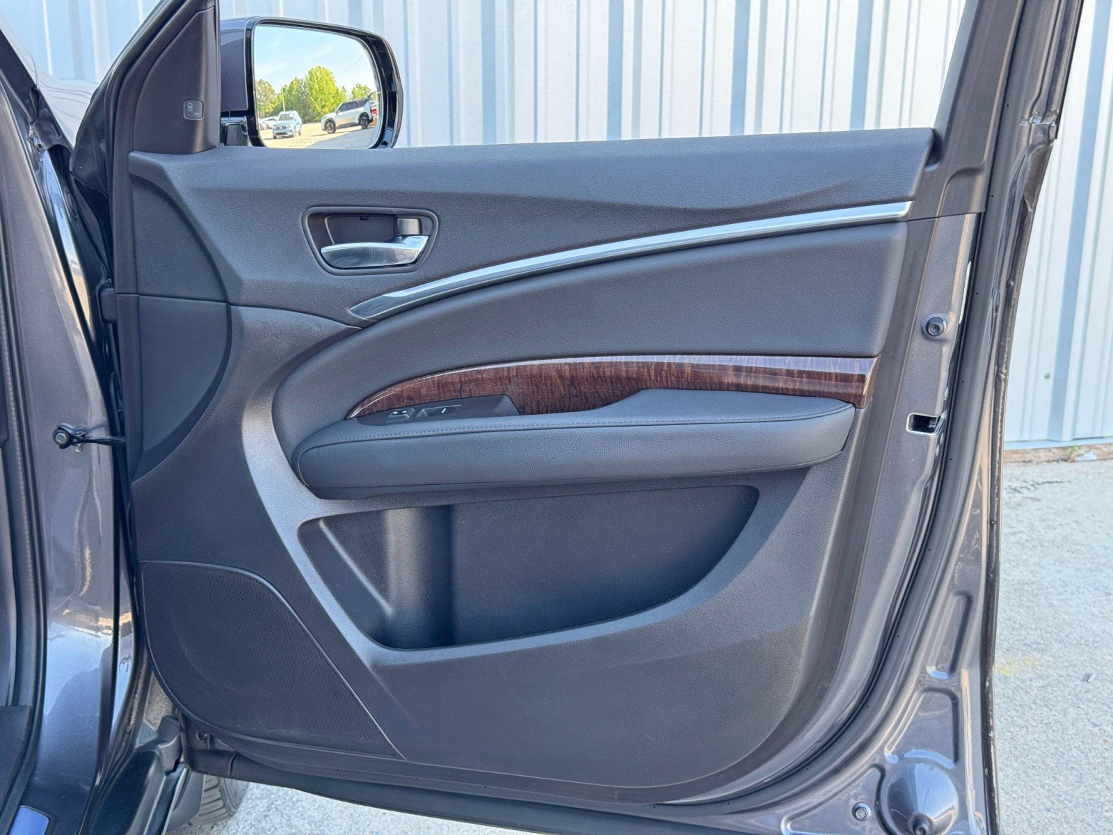 2017 Acura MDX FWD w/ Technology Package