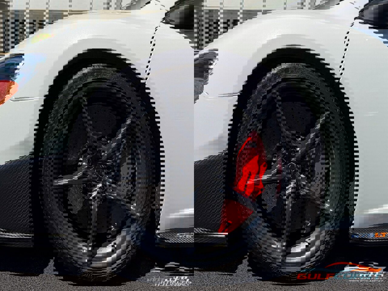 Used 2016 McLaren 675LT photo 43