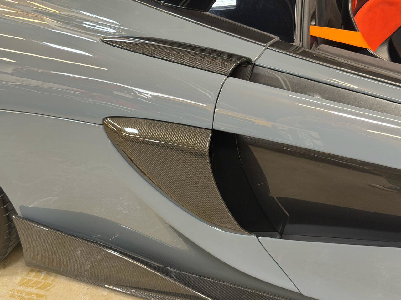 Used 2020 McLaren 600LT Spider photo 19
