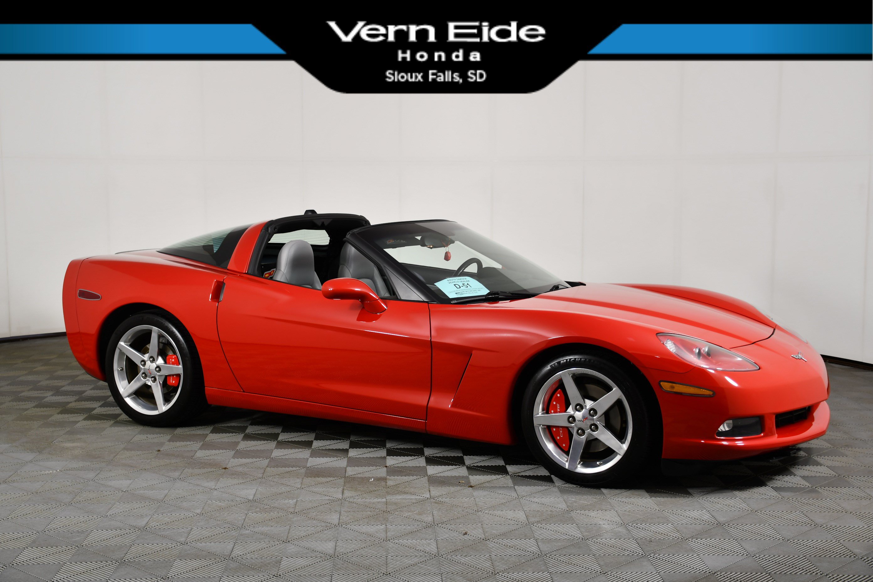 Used 2005 Chevrolet Corvette Coupe w/ Preferred Equipment Group
