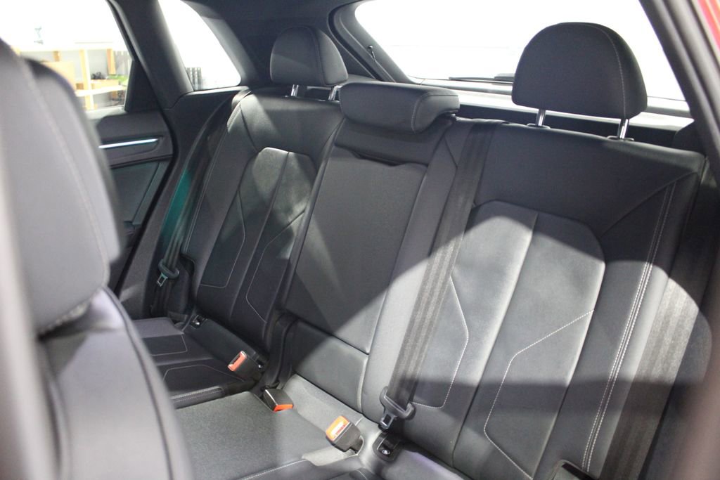 2022 Audi Q3 2.0T Premium Plus