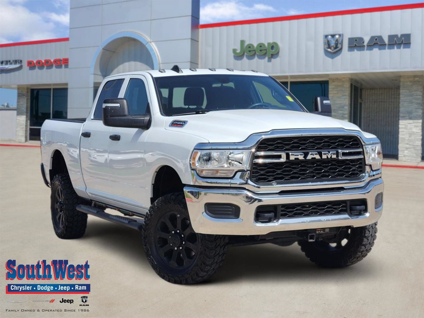 Used 2024 RAM 2500 Tradesman w/ Chrome Appearance Group