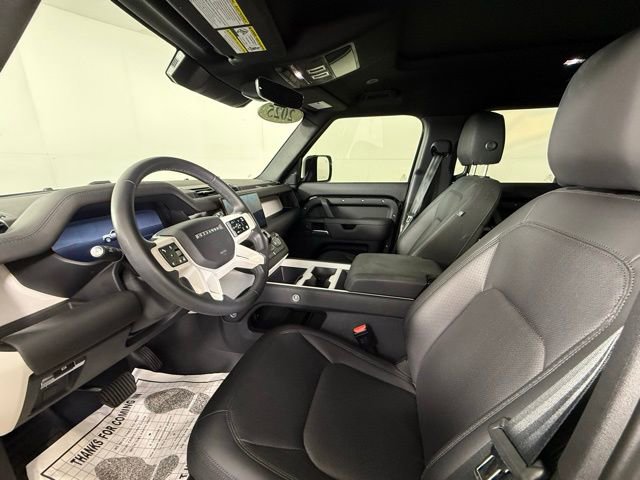 2025 Land Rover Defender 110 S