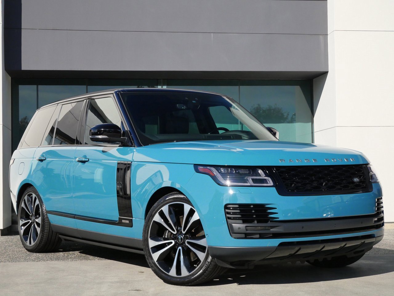 2021 Land Rover Range Rover Autobiography Fifty Edition
