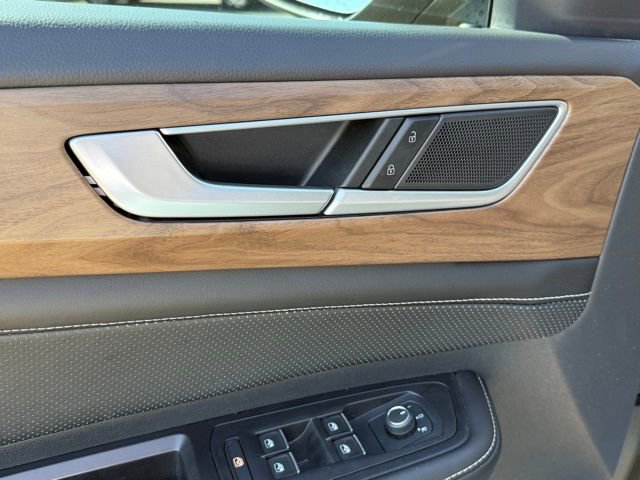 2024 Volkswagen Atlas SE