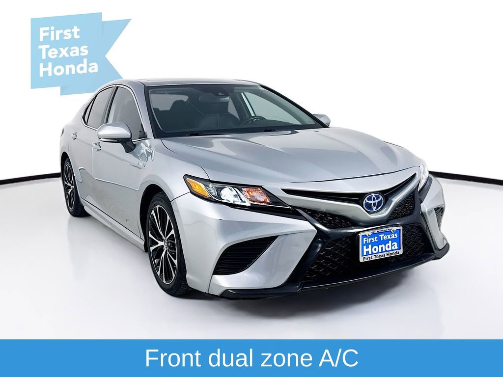 2019 Toyota Camry SE