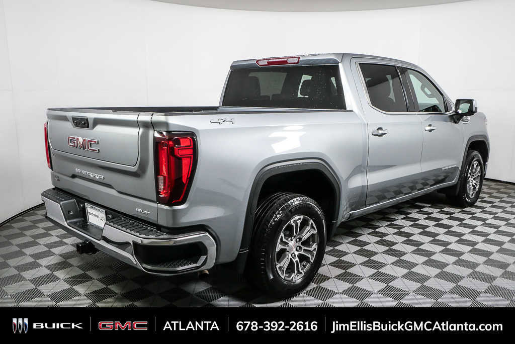 2025 GMC Sierra 1500 SLT