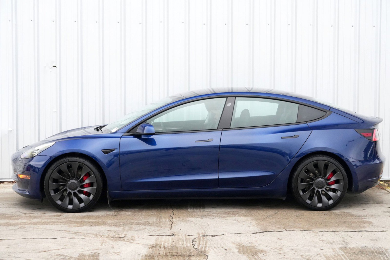 2023 Tesla Model 3 Performance