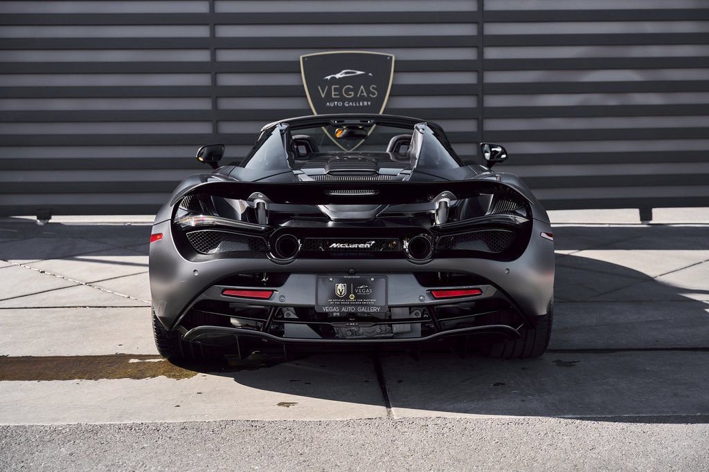 Used 2020 McLaren 720S Spider photo 22