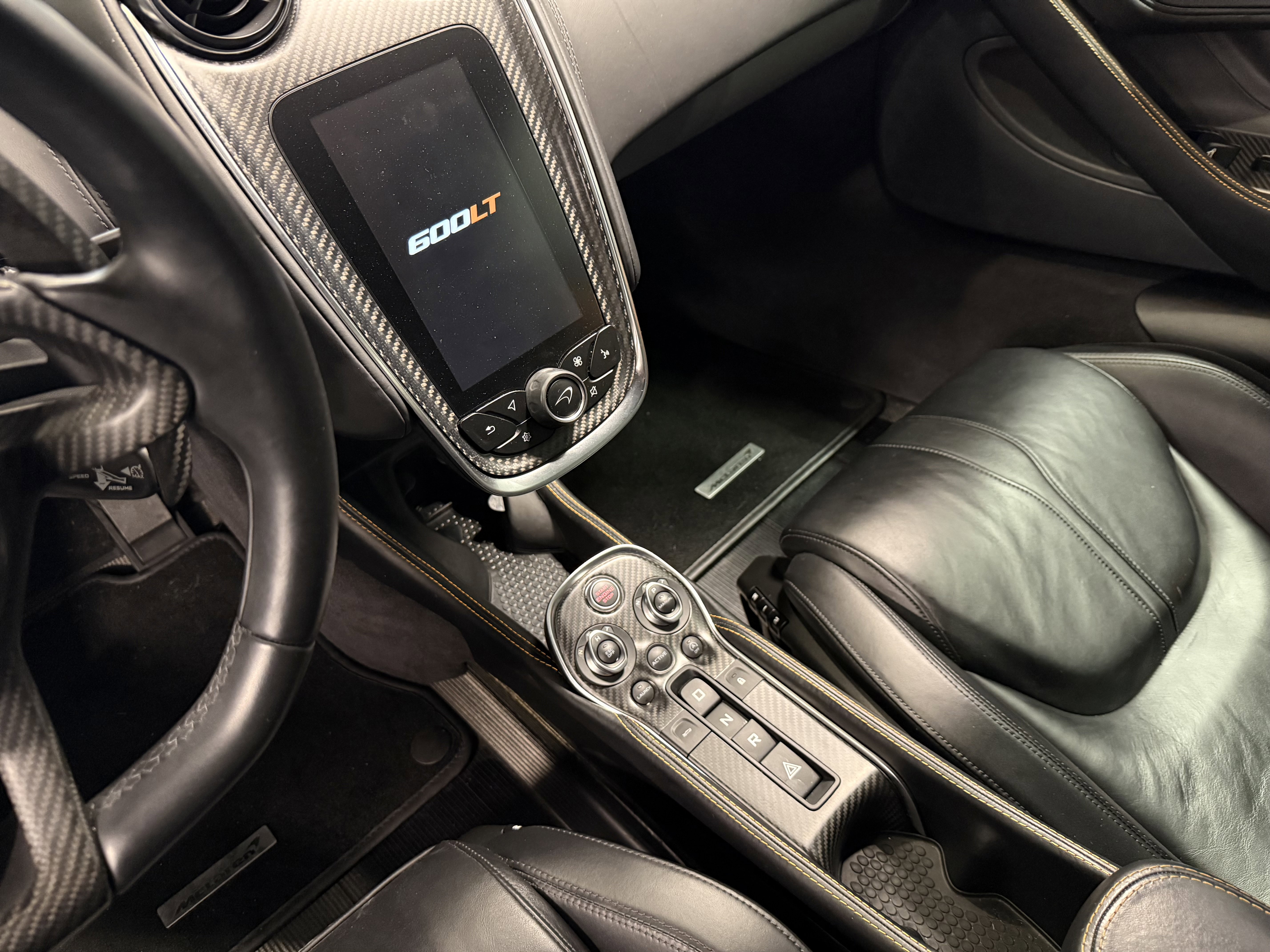 Used 2019 McLaren 600LT photo 16