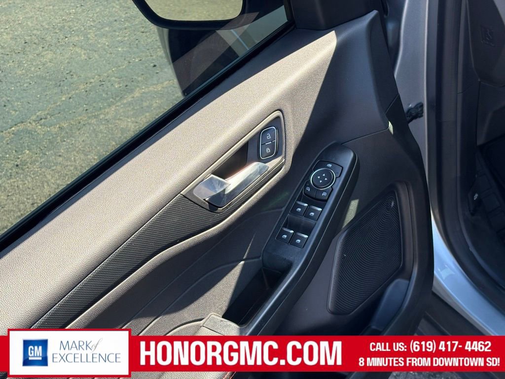 2024 Ford Escape ST-Line