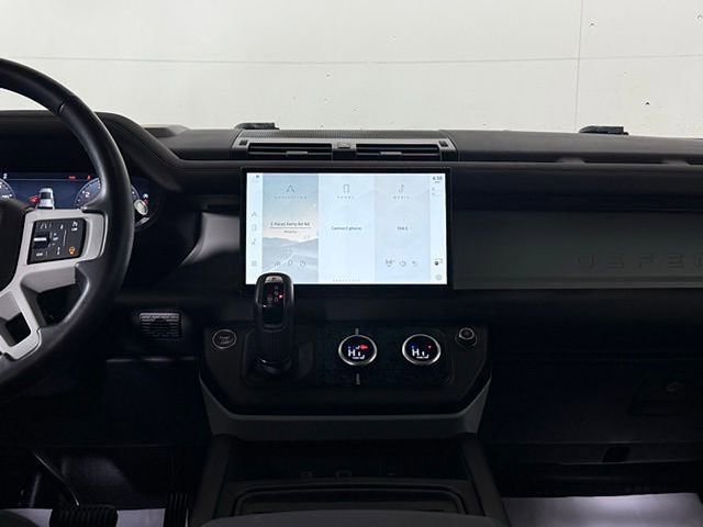 2024 Land Rover Defender 110 SE
