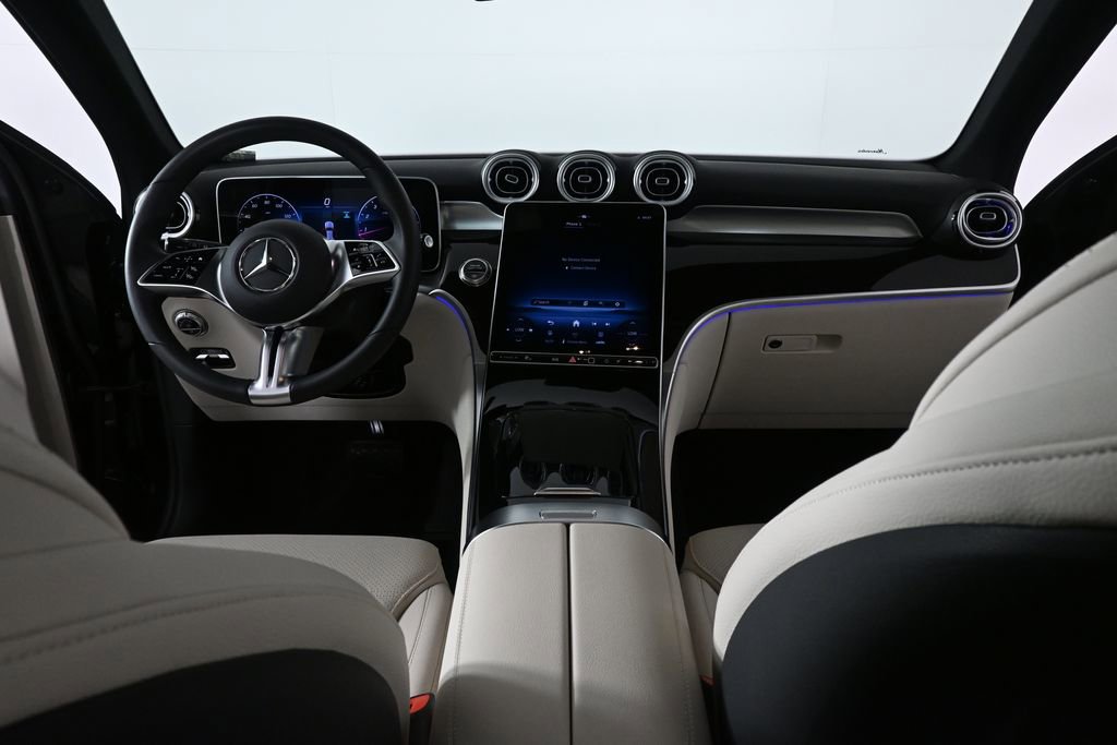 2026 Mercedes-Benz GLC 300