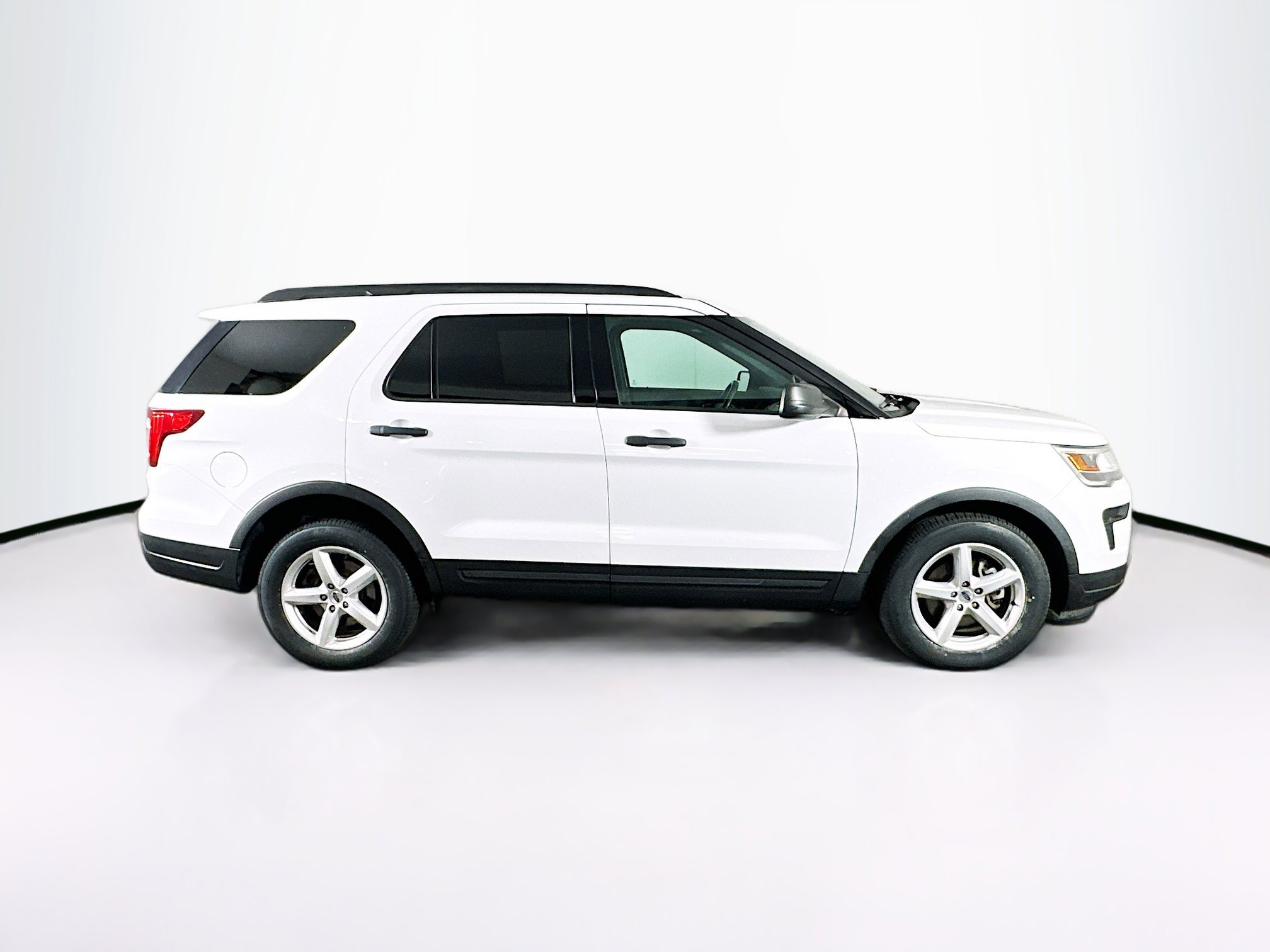 2018 Ford Explorer FWD