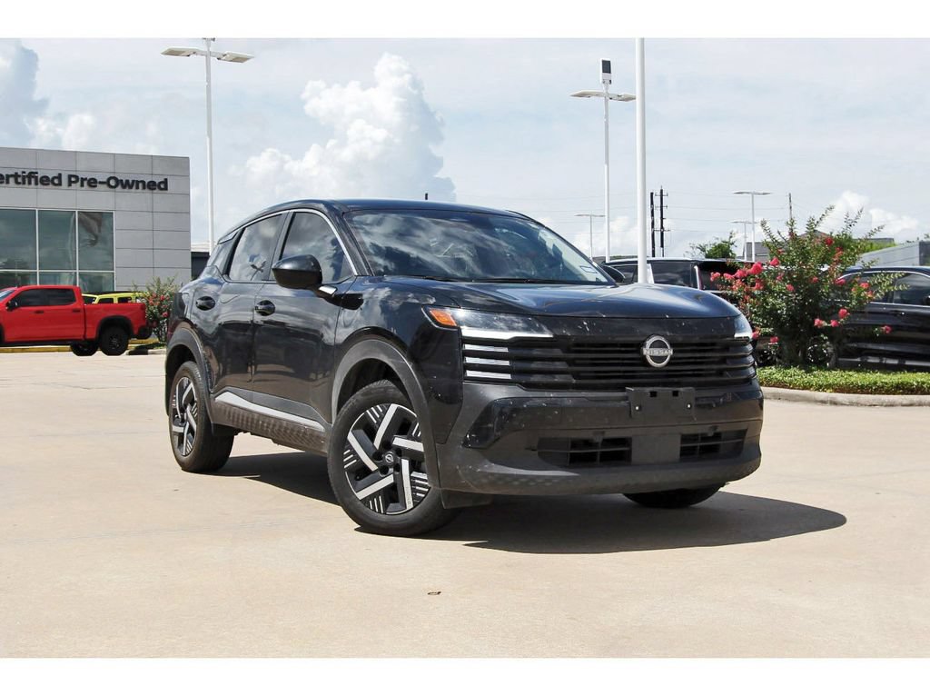 Used 2025 Nissan Kicks SV w/ Charging Package