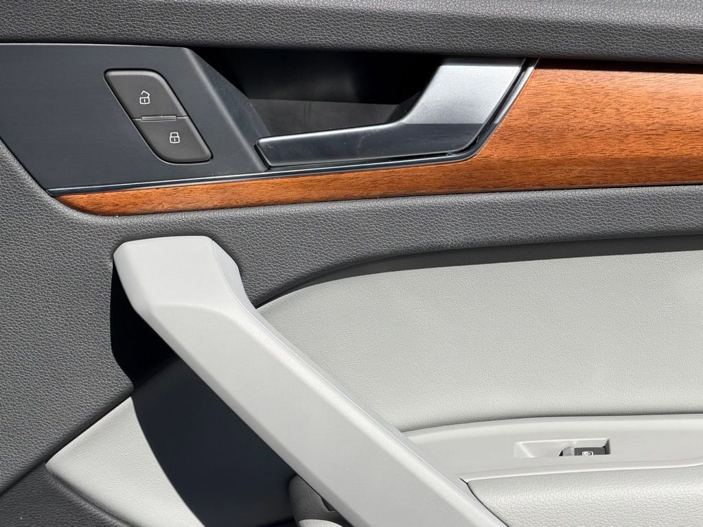 2022 Audi Q5 2.0T Premium