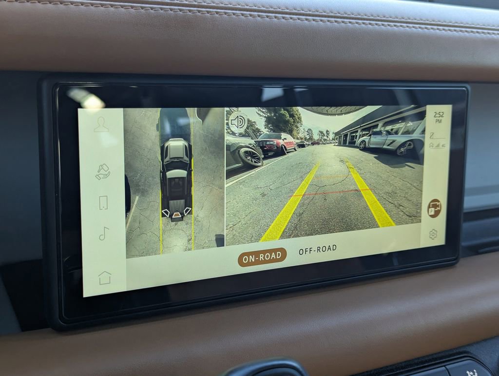 2023 Land Rover Defender 110 X-Dynamic SE