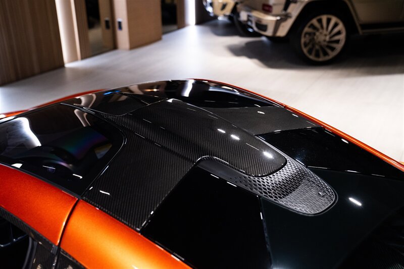 Used 2014 McLaren P1 photo 17