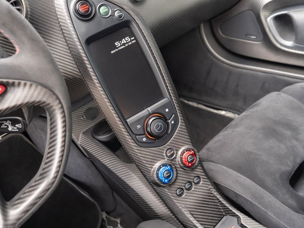 Used 2015 McLaren P1 photo 19