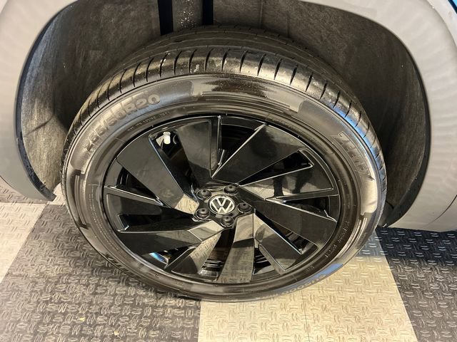 2024 Volkswagen Atlas Cross Sport SE