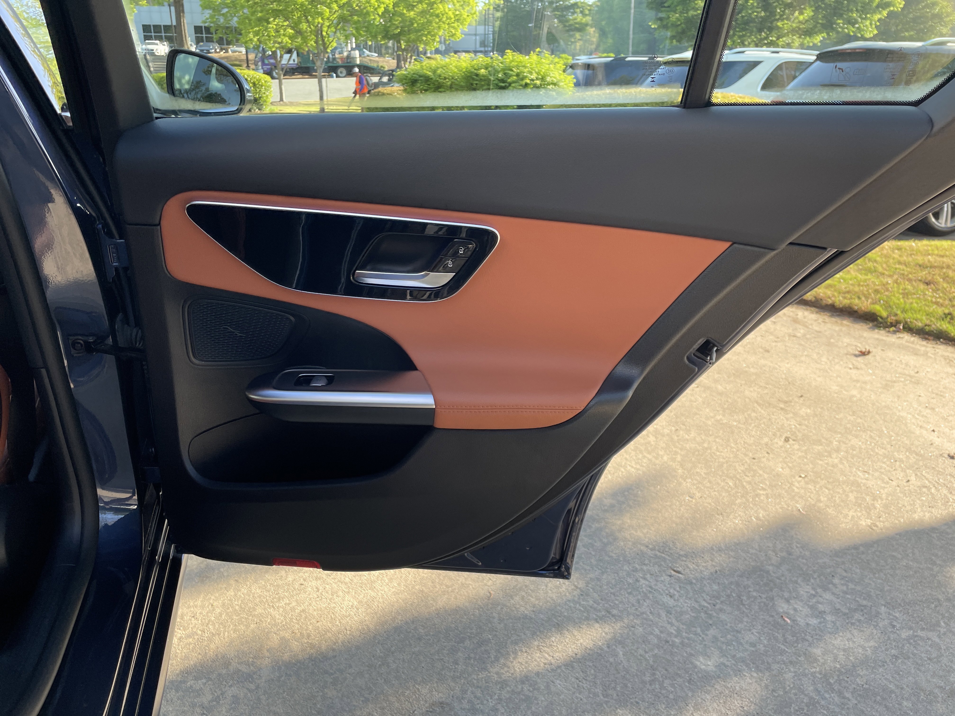 2025 Mercedes-Benz C 300 Sedan