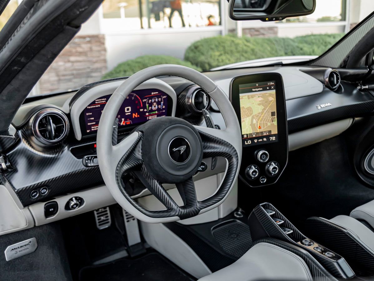 Used 2019 McLaren Senna photo 24